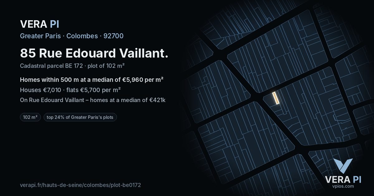 85 Rue Edouard Vaillant, Colombes at night – the plot lit, the parcels around coloured by the prices near them