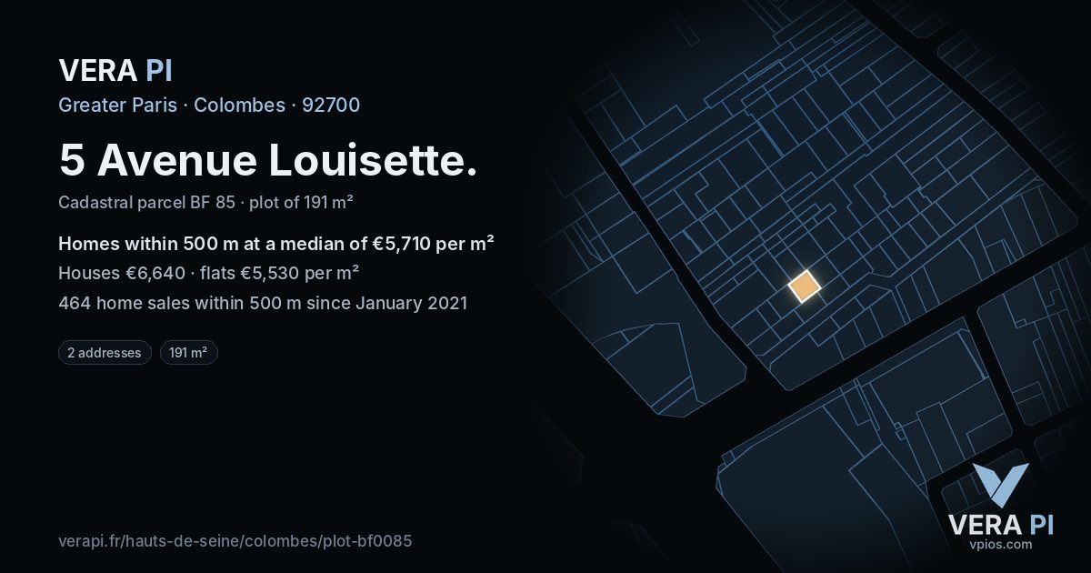 5 Avenue Louisette, Colombes at night – the plot lit, the parcels around coloured by the prices near them
