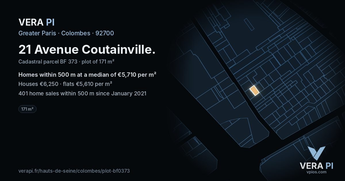 21 Avenue Coutainville, Colombes at night – the plot lit, the parcels around coloured by the prices near them