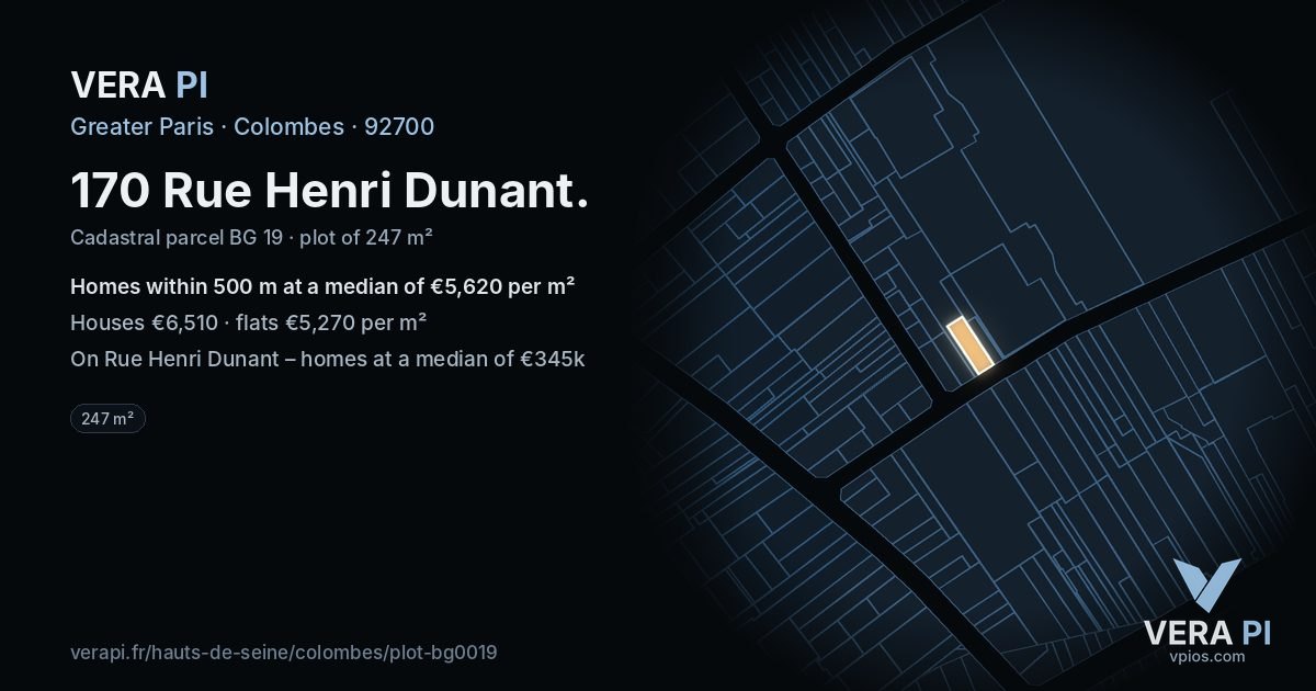 170 Rue Henri Dunant, Colombes at night – the plot lit, the parcels around coloured by the prices near them