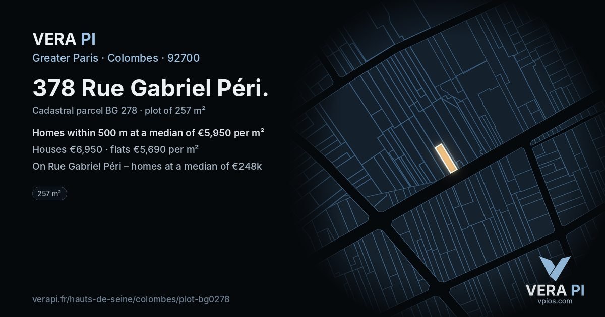 378 Rue Gabriel Péri, Colombes at night – the plot lit, the parcels around coloured by the prices near them
