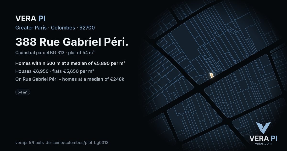 388 Rue Gabriel Péri, Colombes at night – the plot lit, the parcels around coloured by the prices near them