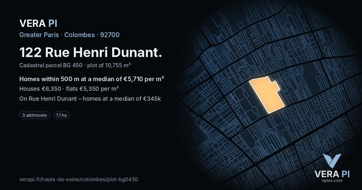 122 Rue Henri Dunant, Colombes at night – the plot lit, the parcels around coloured by the prices near them