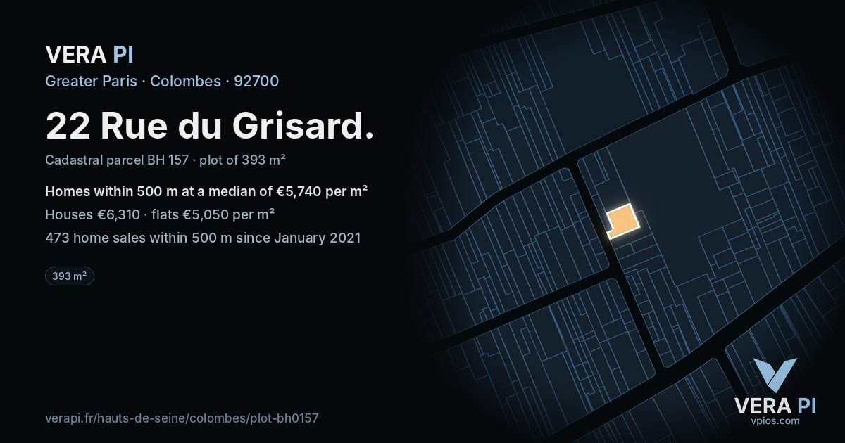 22 Rue du Grisard, Colombes at night – the plot lit, the parcels around coloured by the prices near them
