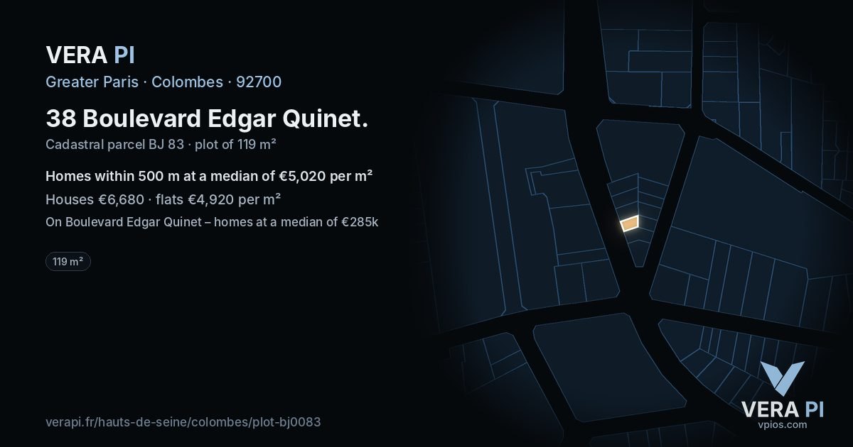 38 Boulevard Edgar Quinet, Colombes at night – the plot lit, the parcels around coloured by the prices near them