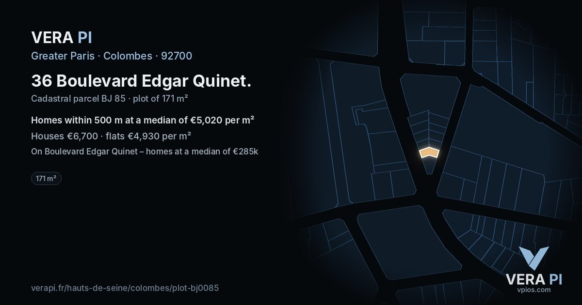 36 Boulevard Edgar Quinet, Colombes at night – the plot lit, the parcels around coloured by the prices near them
