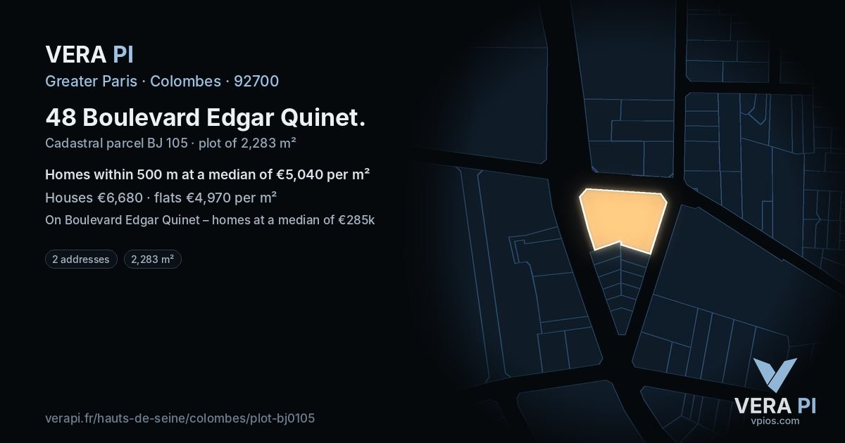 48 Boulevard Edgar Quinet, Colombes at night – the plot lit, the parcels around coloured by the prices near them
