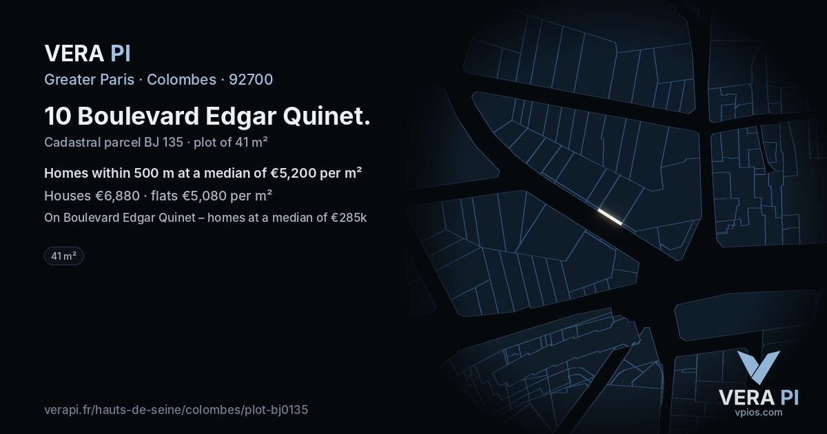 10 Boulevard Edgar Quinet, Colombes at night – the plot lit, the parcels around coloured by the prices near them
