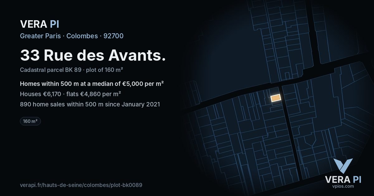 33 Rue des Avants, Colombes at night – the plot lit, the parcels around coloured by the prices near them