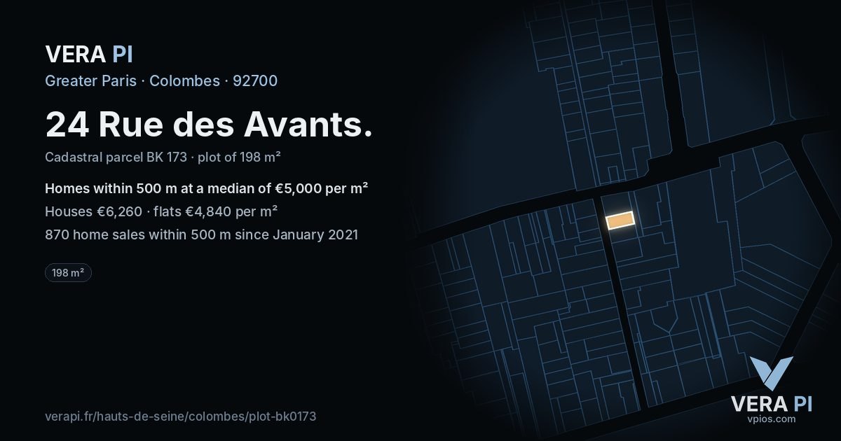 24 Rue des Avants, Colombes at night – the plot lit, the parcels around coloured by the prices near them