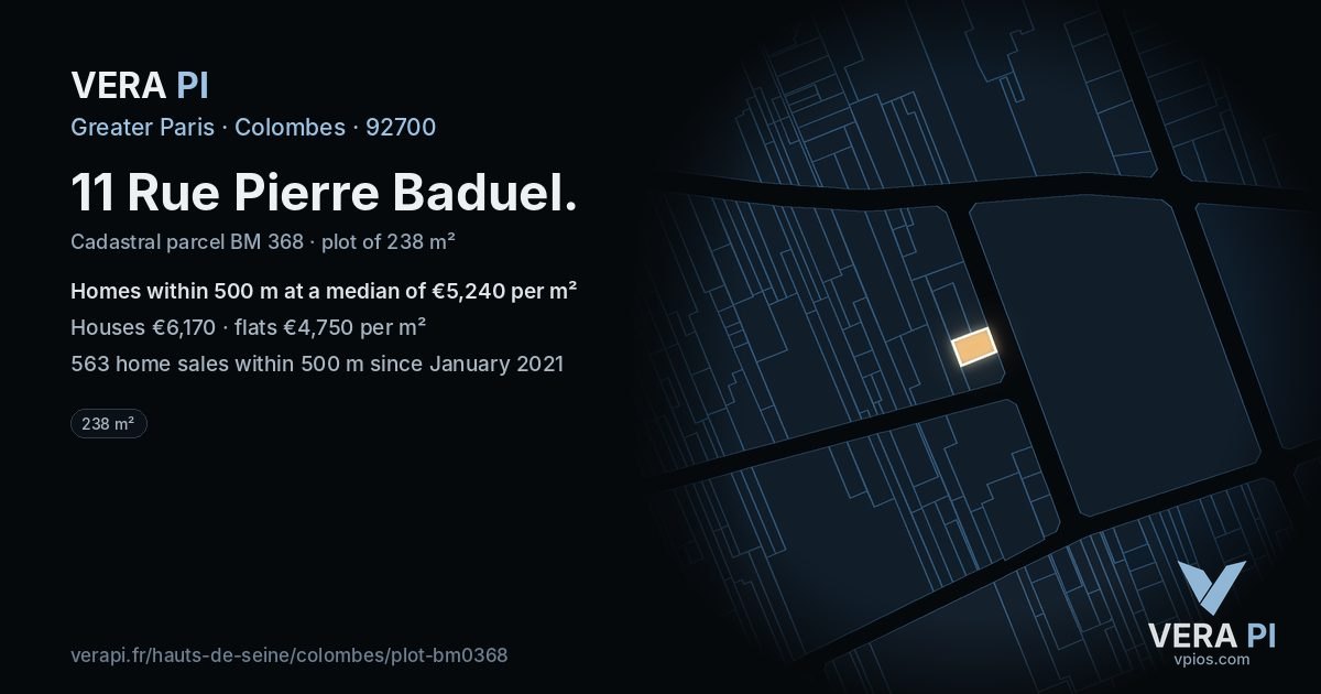 11 Rue Pierre Baduel, Colombes at night – the plot lit, the parcels around coloured by the prices near them