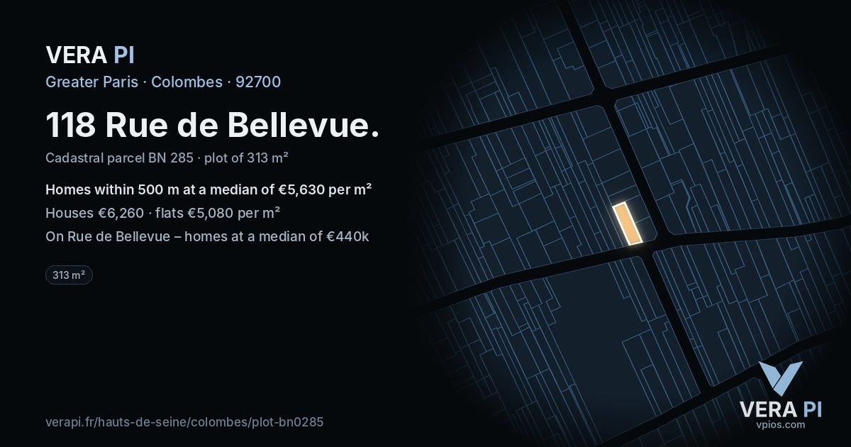 118 Rue de Bellevue, Colombes at night – the plot lit, the parcels around coloured by the prices near them