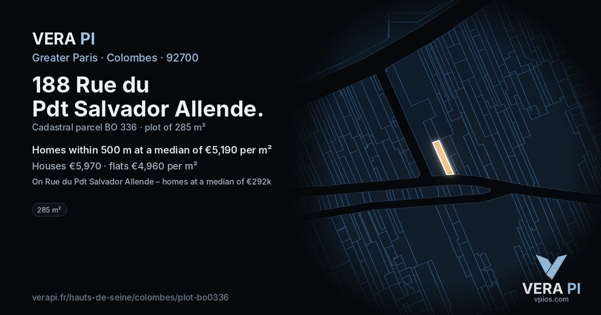 188 Rue du Pdt Salvador Allende, Colombes at night – the plot lit, the parcels around coloured by the prices near them