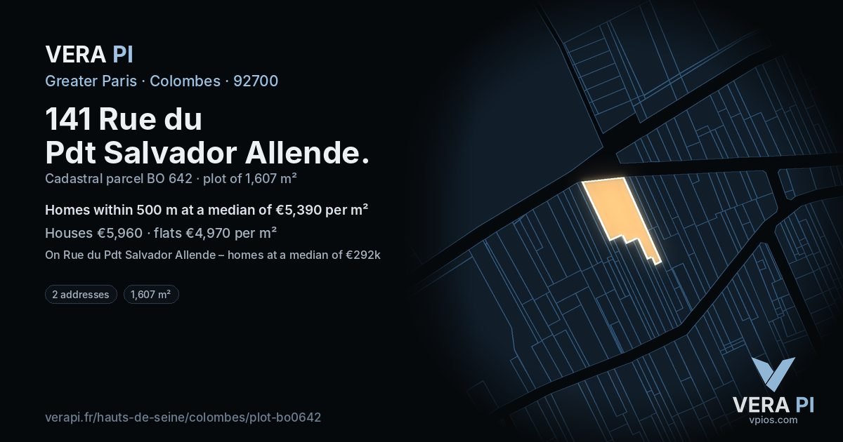 141 Rue du Pdt Salvador Allende, Colombes at night – the plot lit, the parcels around coloured by the prices near them