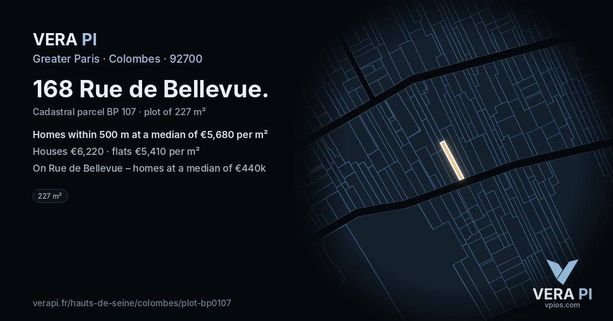 168 Rue de Bellevue, Colombes at night – the plot lit, the parcels around coloured by the prices near them