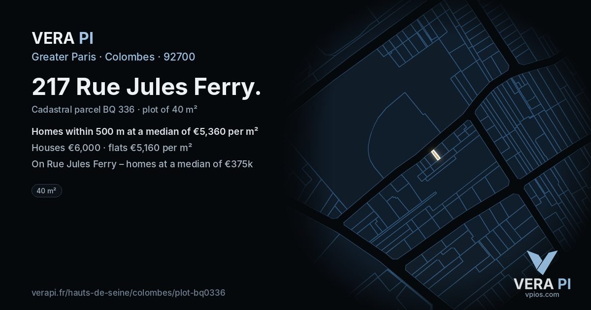 217 Rue Jules Ferry, Colombes at night – the plot lit, the parcels around coloured by the prices near them