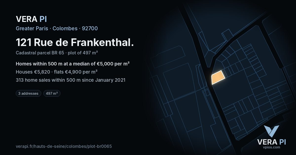 121 Rue de Frankenthal, Colombes at night – the plot lit, the parcels around coloured by the prices near them