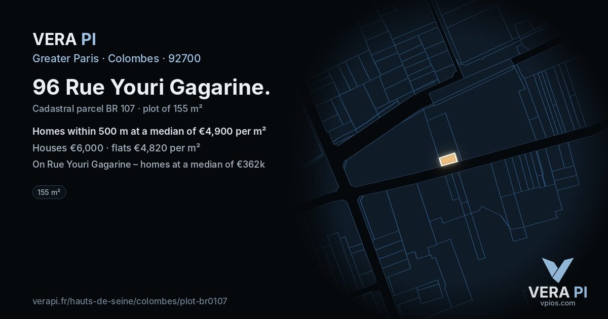 96 Rue Youri Gagarine, Colombes at night – the plot lit, the parcels around coloured by the prices near them