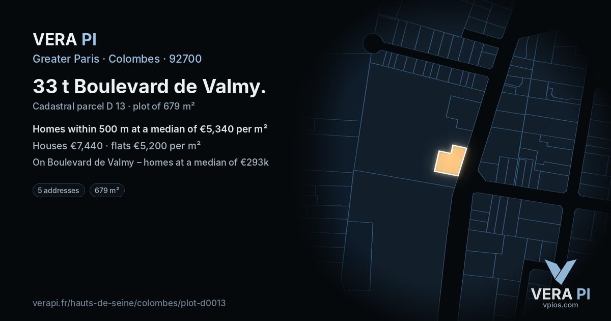 33 t Boulevard de Valmy, Colombes at night – the plot lit, the parcels around coloured by the prices near them