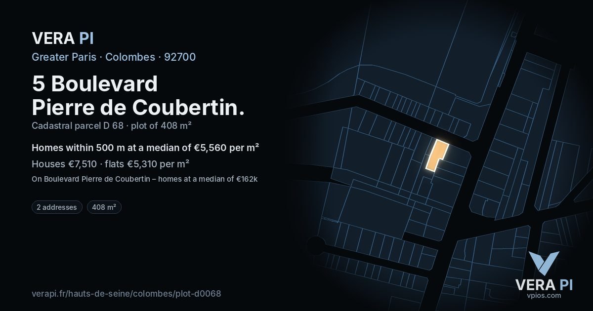 5 Boulevard Pierre de Coubertin, Colombes at night – the plot lit, the parcels around coloured by the prices near them