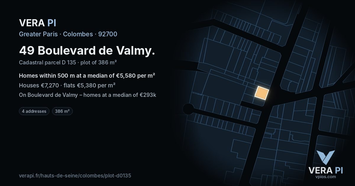 49 Boulevard de Valmy, Colombes at night – the plot lit, the parcels around coloured by the prices near them