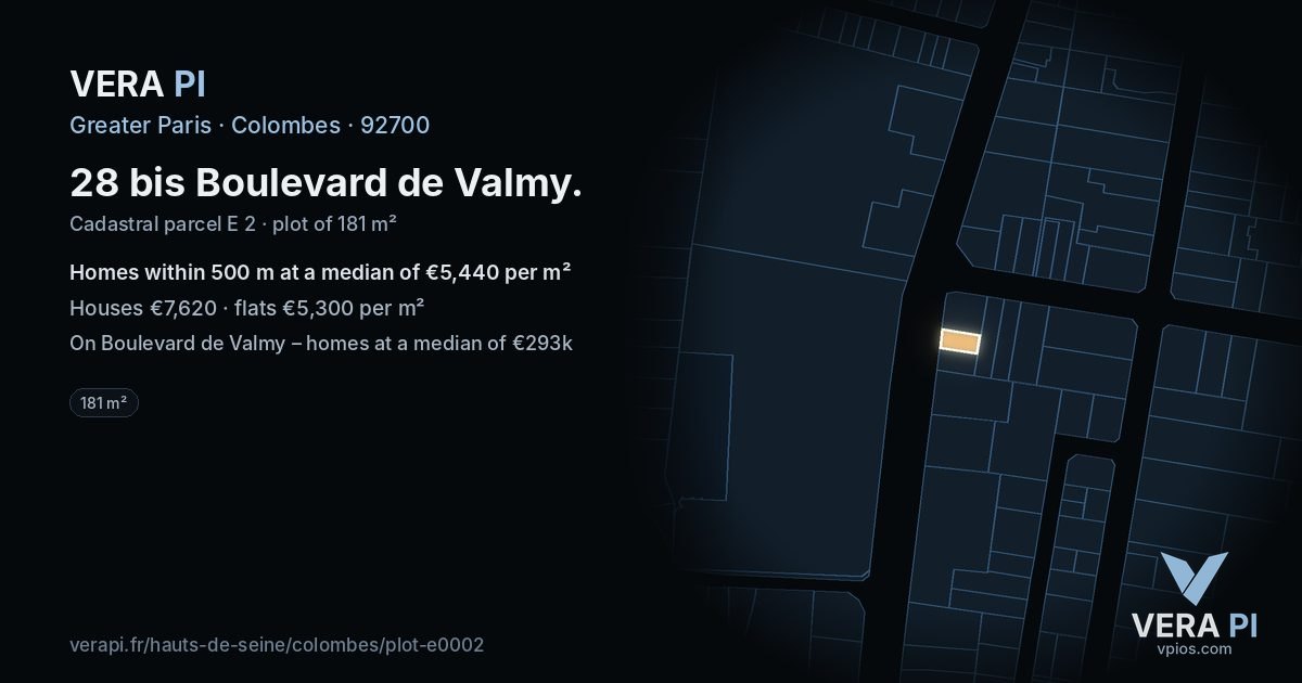 28 bis Boulevard de Valmy, Colombes at night – the plot lit, the parcels around coloured by the prices near them