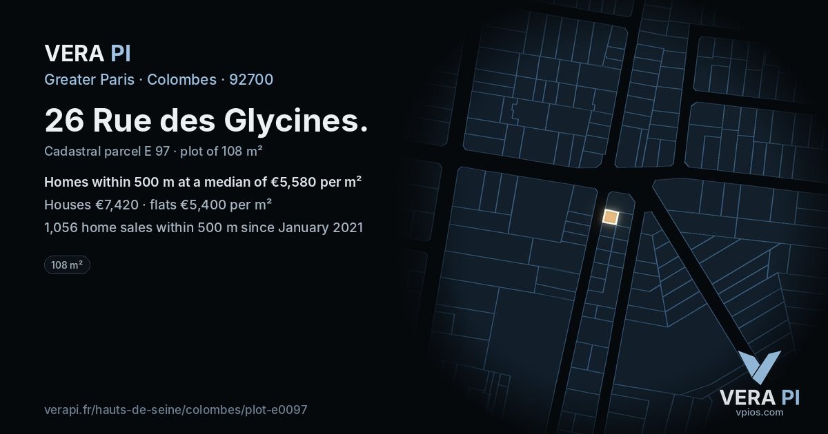 26 Rue des Glycines, Colombes at night – the plot lit, the parcels around coloured by the prices near them