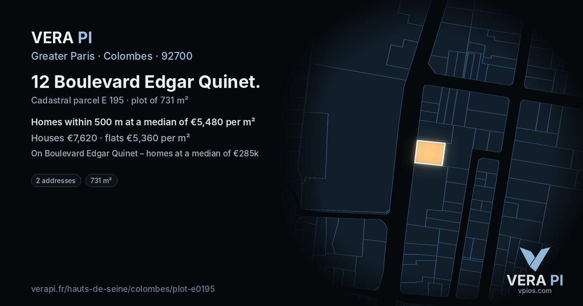 12 Boulevard Edgar Quinet, Colombes at night – the plot lit, the parcels around coloured by the prices near them