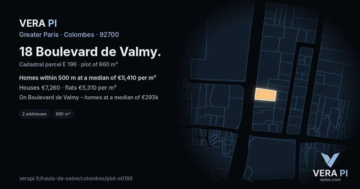 18 Boulevard de Valmy, Colombes at night – the plot lit, the parcels around coloured by the prices near them