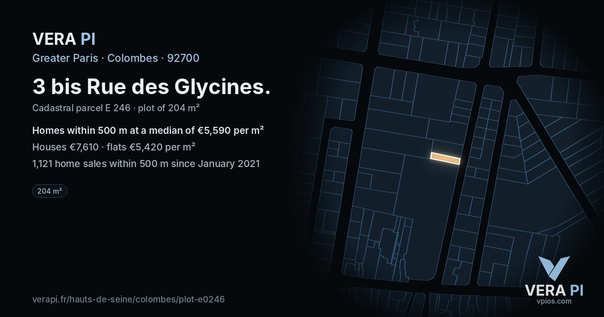 3 bis Rue des Glycines, Colombes at night – the plot lit, the parcels around coloured by the prices near them