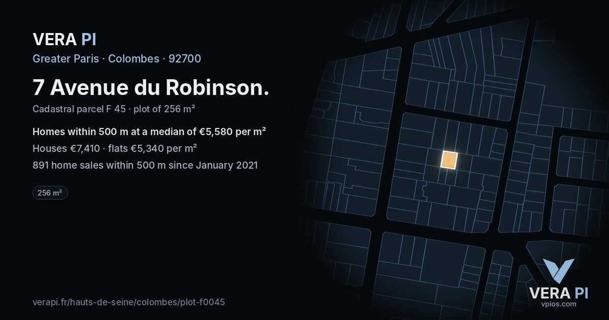 7 Avenue du Robinson, Colombes at night – the plot lit, the parcels around coloured by the prices near them