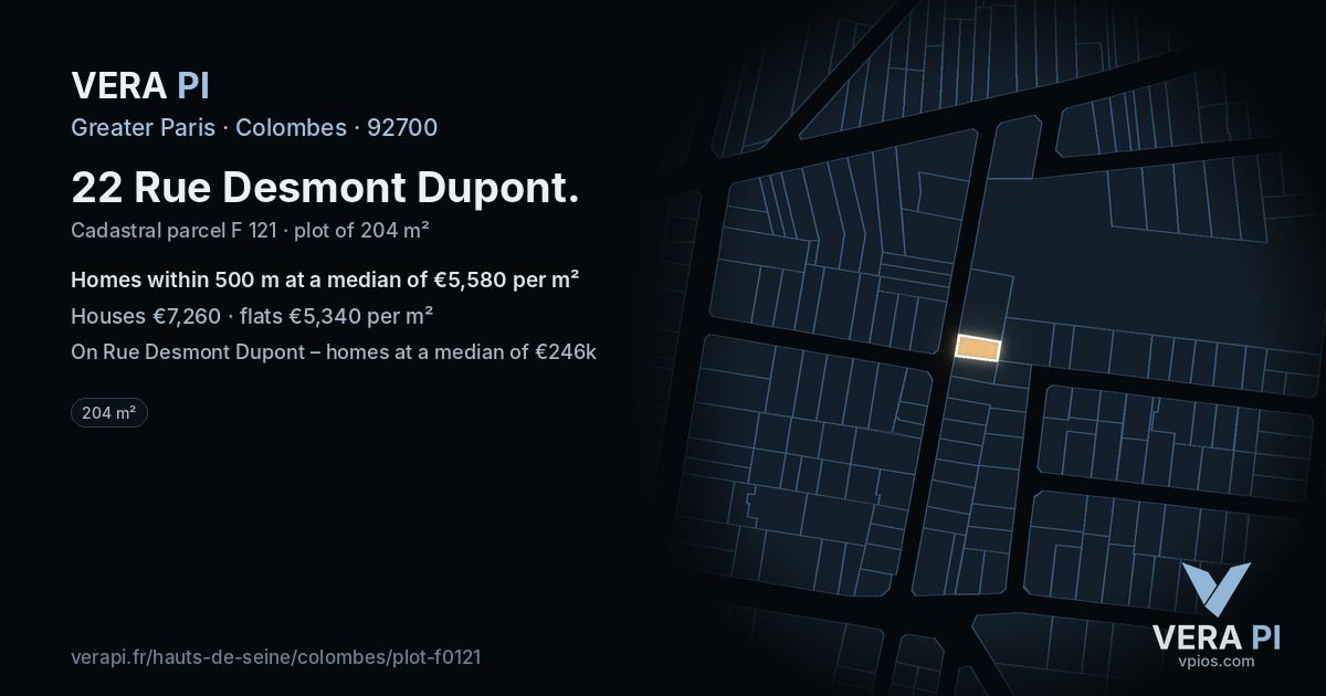 22 Rue Desmont Dupont, Colombes at night – the plot lit, the parcels around coloured by the prices near them