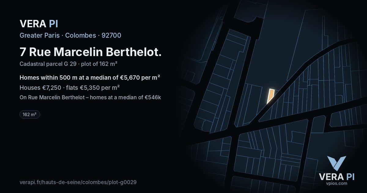 7 Rue Marcelin Berthelot, Colombes at night – the plot lit, the parcels around coloured by the prices near them