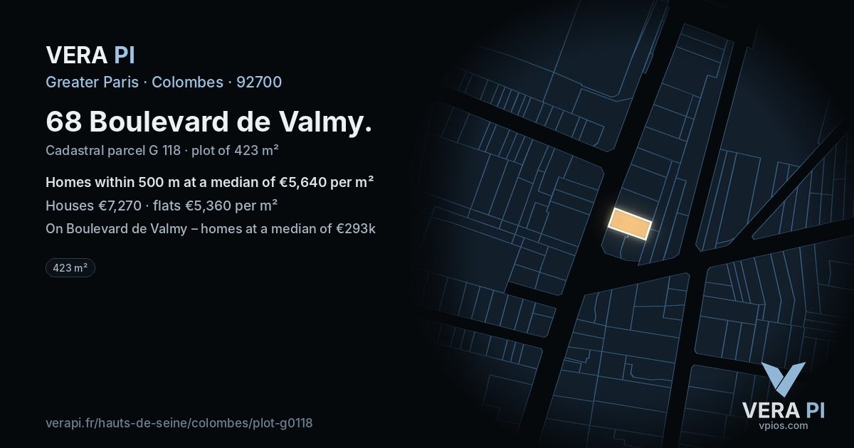68 Boulevard de Valmy, Colombes at night – the plot lit, the parcels around coloured by the prices near them