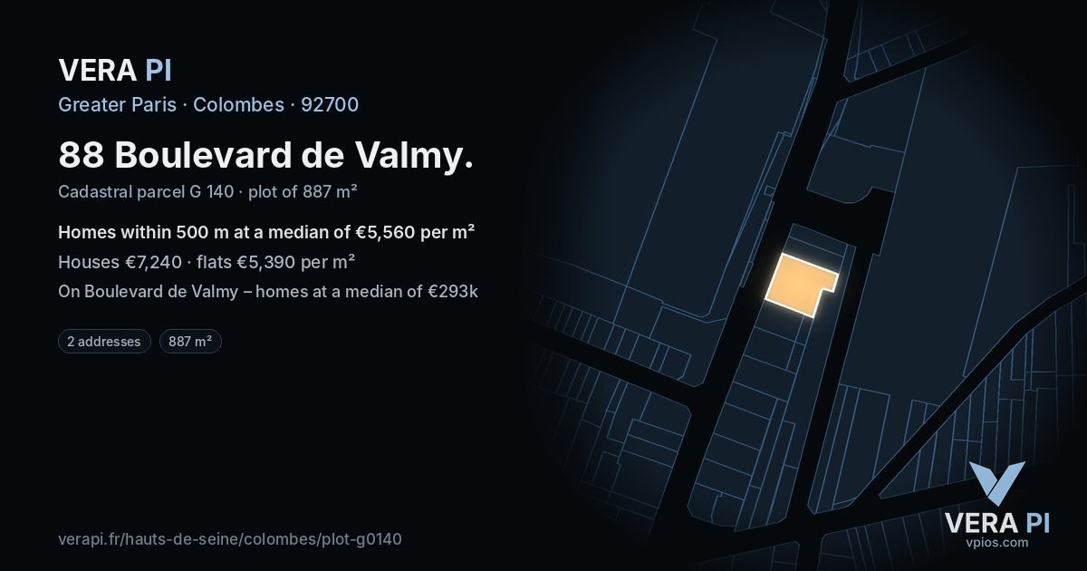 88 Boulevard de Valmy, Colombes at night – the plot lit, the parcels around coloured by the prices near them