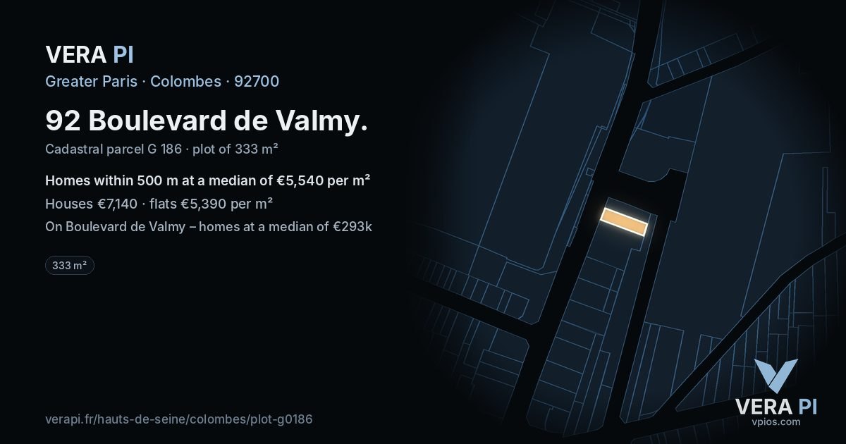 92 Boulevard de Valmy, Colombes at night – the plot lit, the parcels around coloured by the prices near them