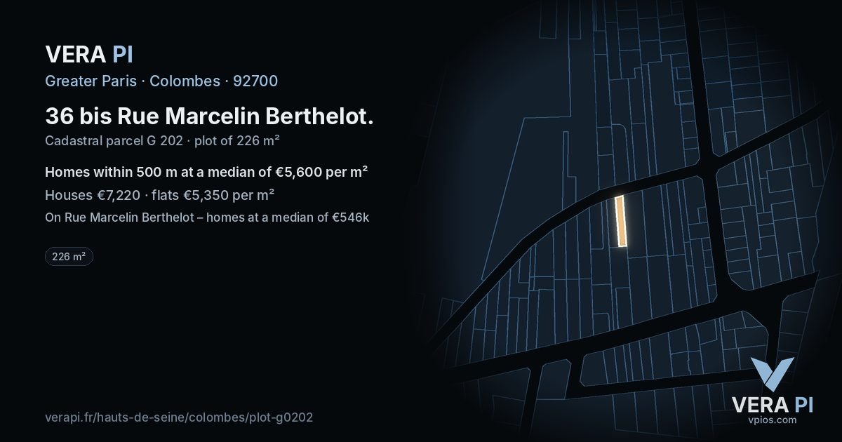 36 bis Rue Marcelin Berthelot, Colombes at night – the plot lit, the parcels around coloured by the prices near them