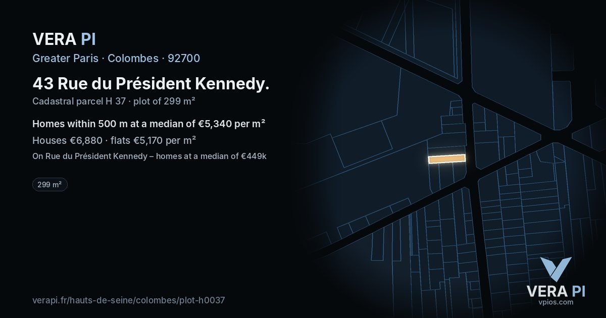 43 Rue du Président Kennedy, Colombes at night – the plot lit, the parcels around coloured by the prices near them