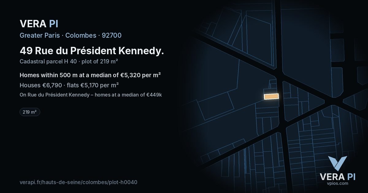 49 Rue du Président Kennedy, Colombes at night – the plot lit, the parcels around coloured by the prices near them