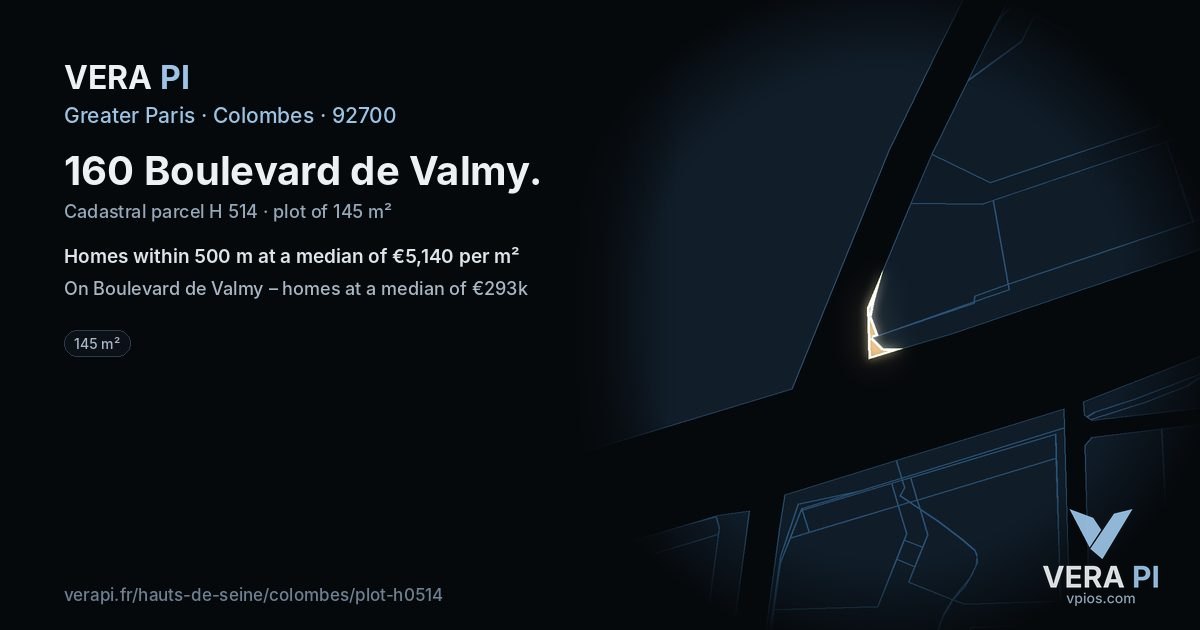 160 Boulevard de Valmy, Colombes at night – the plot lit, the parcels around coloured by the prices near them