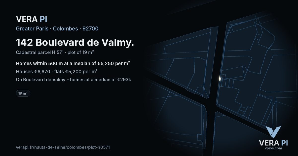 142 Boulevard de Valmy, Colombes at night – the plot lit, the parcels around coloured by the prices near them
