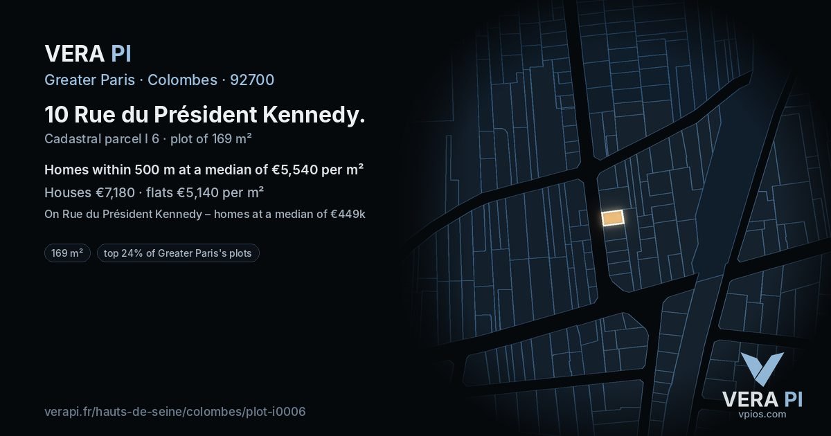 10 Rue du Président Kennedy, Colombes at night – the plot lit, the parcels around coloured by the prices near them