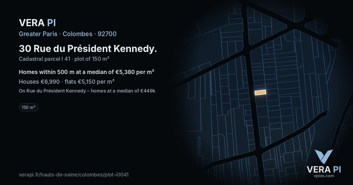 30 Rue du Président Kennedy, Colombes at night – the plot lit, the parcels around coloured by the prices near them