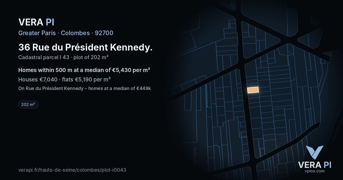 36 Rue du Président Kennedy, Colombes at night – the plot lit, the parcels around coloured by the prices near them