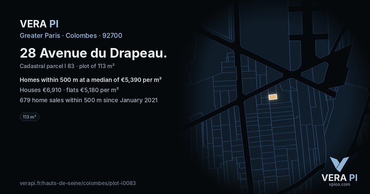 28 Avenue du Drapeau, Colombes at night – the plot lit, the parcels around coloured by the prices near them