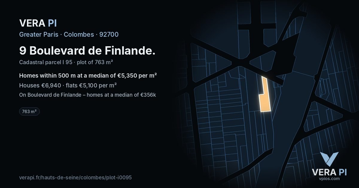 9 Boulevard de Finlande, Colombes at night – the plot lit, the parcels around coloured by the prices near them
