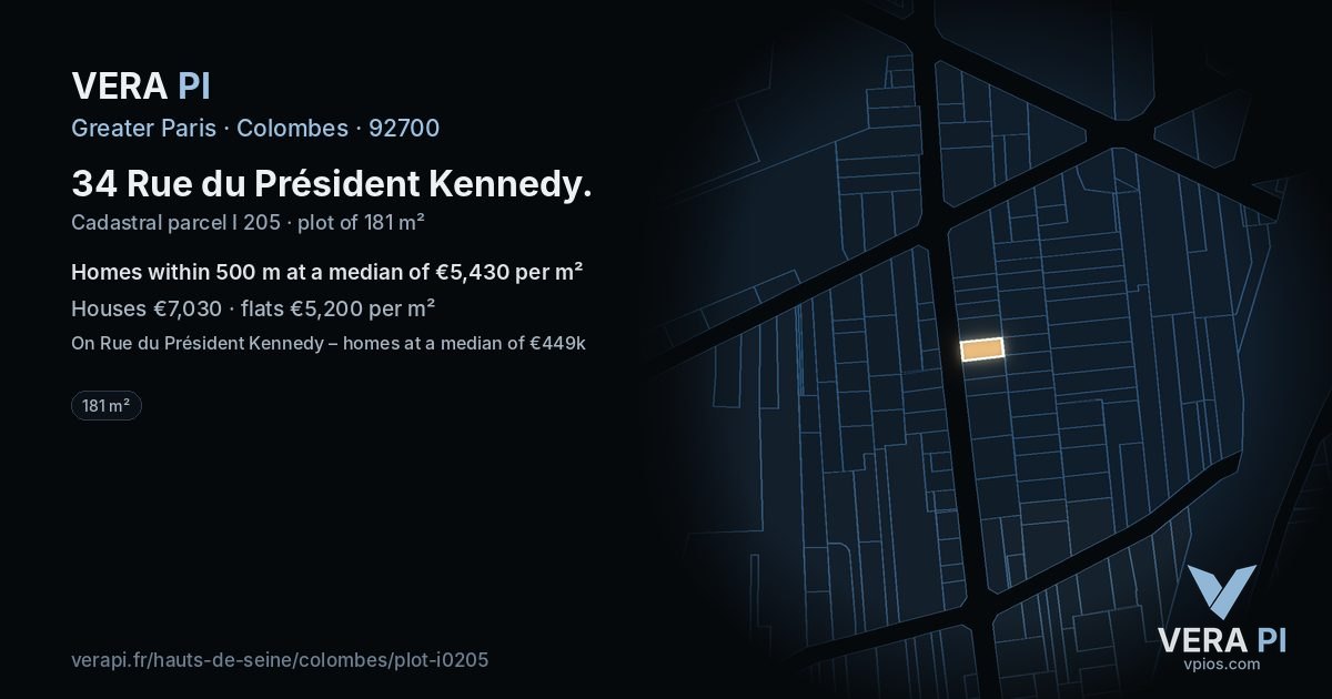 34 Rue du Président Kennedy, Colombes at night – the plot lit, the parcels around coloured by the prices near them