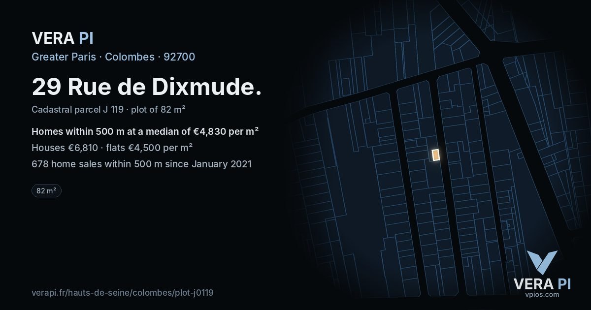 29 Rue de Dixmude, Colombes at night – the plot lit, the parcels around coloured by the prices near them
