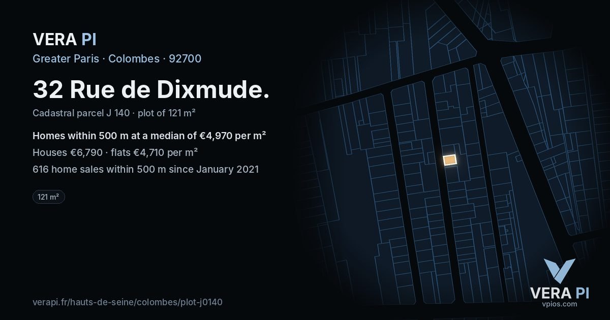 32 Rue de Dixmude, Colombes at night – the plot lit, the parcels around coloured by the prices near them