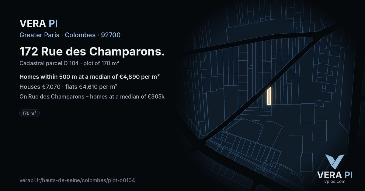 172 Rue des Champarons, Colombes at night – the plot lit, the parcels around coloured by the prices near them